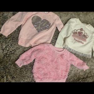 Assortment of toddler sweaters!